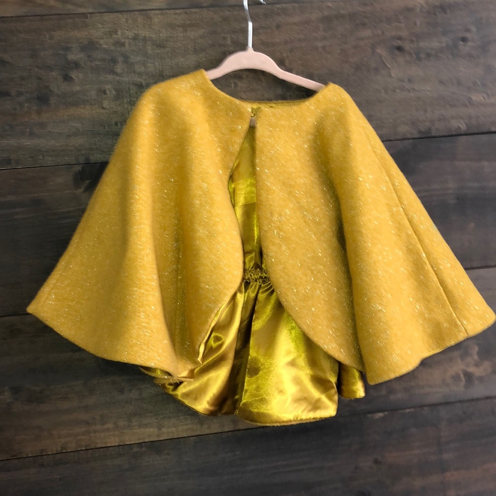 Genuine kids Mustard Cape 3T